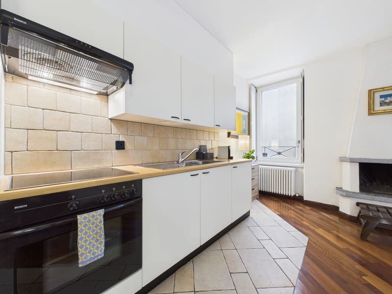 Elegante 1½ locali con vista lago a Morcote (8)