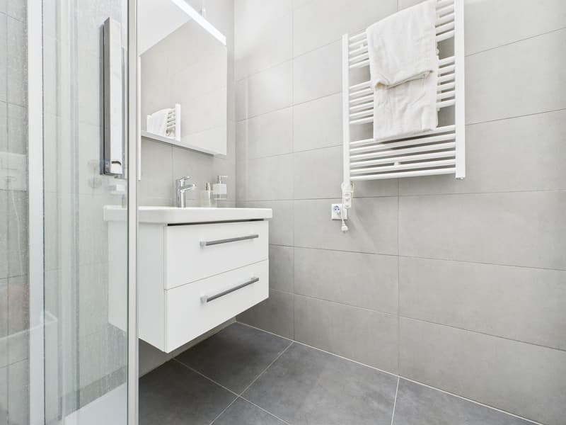 Appartamento di 3.5 locali in residenza Minergie con piscina condominiale. (15)