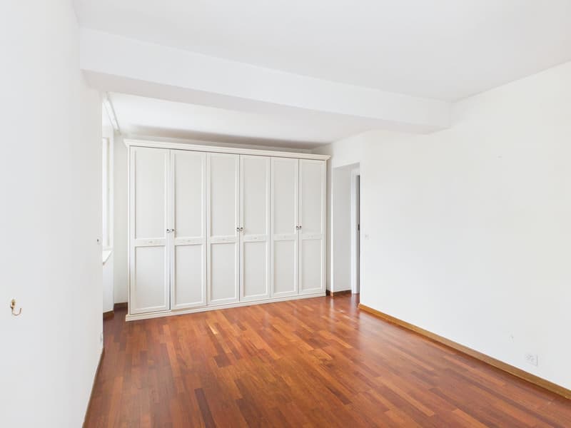 4.5-Zimmer-Haus im historischen Dorfkern von Agno (12)