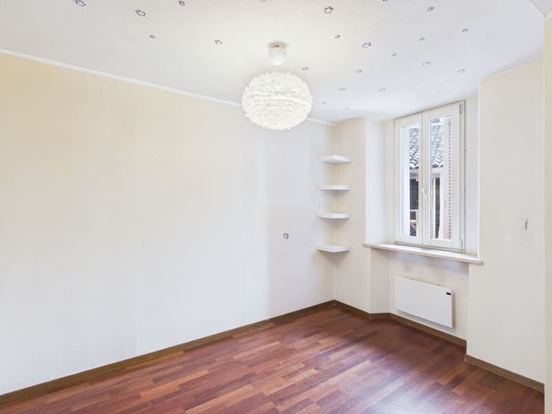 4.5-Zimmer-Haus im historischen Dorfkern von Agno (9)