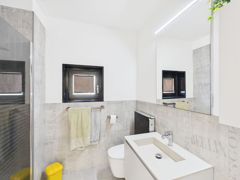 Helle 3 ½ Zimmerwohnung mit Terrasse in ruhiger und gut erschlossener Wohnlage (15)