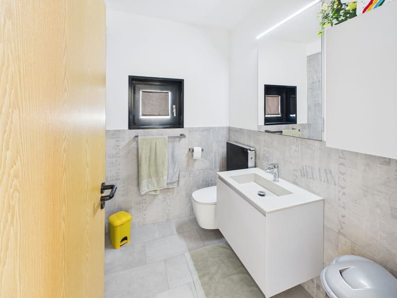 Helle 3 ½ Zimmerwohnung mit Terrasse in ruhiger und gut erschlossener Wohnlage (17)