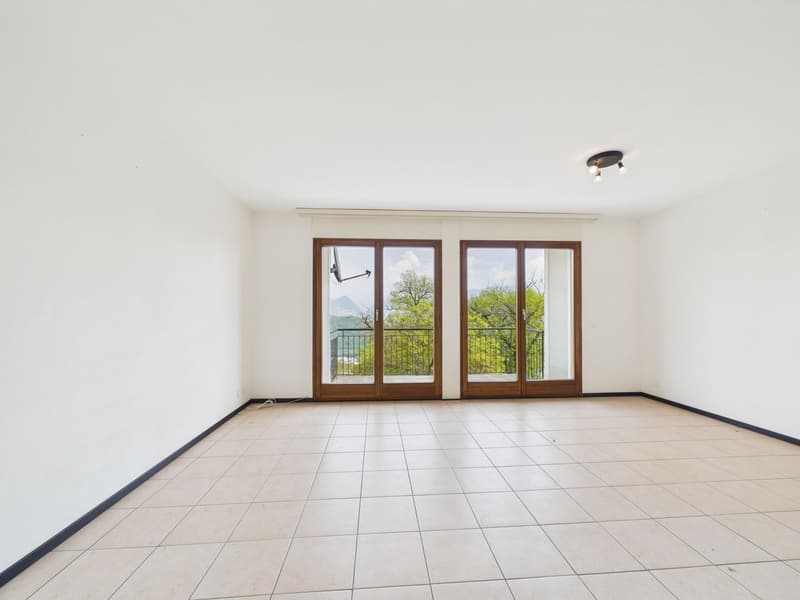 Elegante maisonette di 4½ locali con vista panoramica (3)