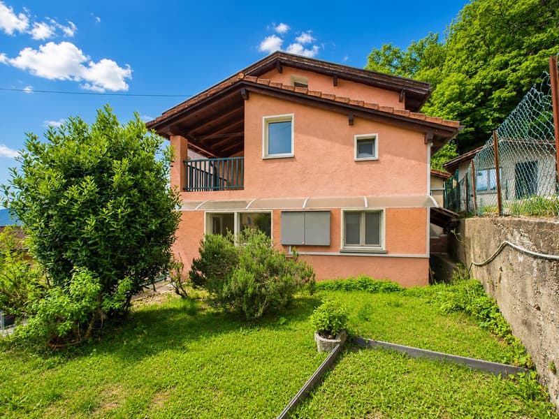 Dreamy single-family house full of charm with garden (9)