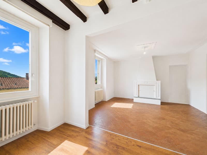 Dreamy single-family house full of charm with garden (3)