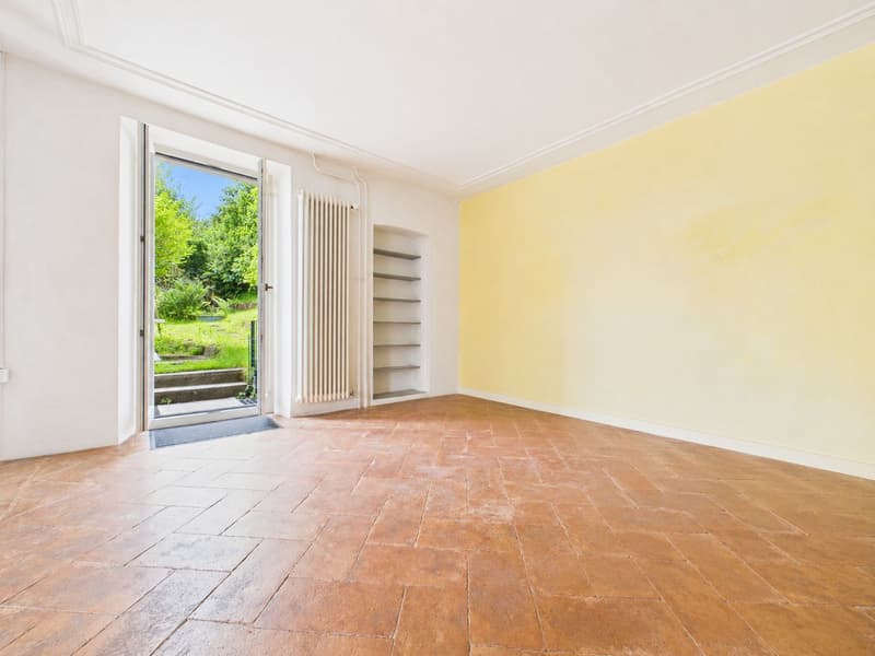Dreamy single-family house full of charm with garden (5)