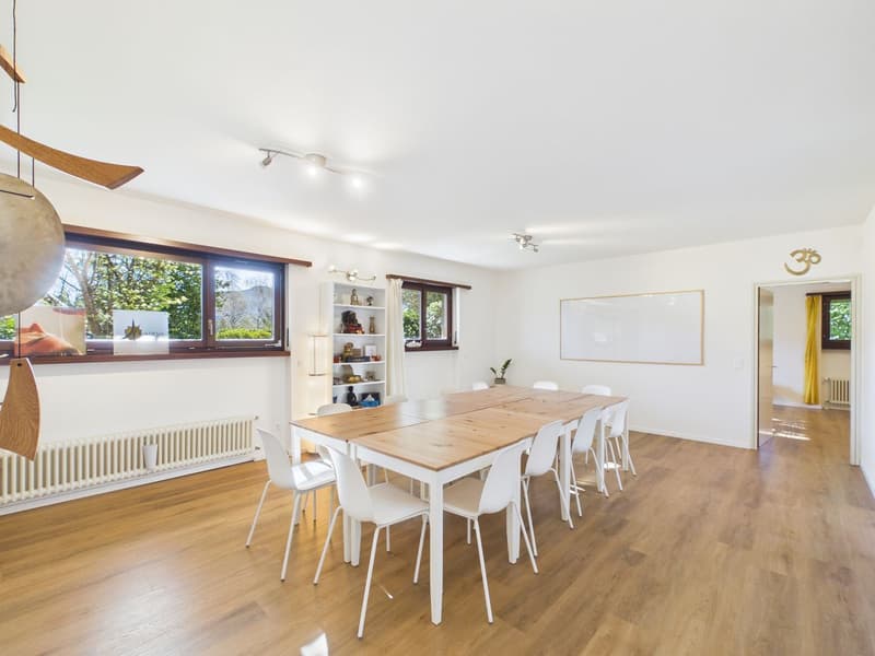 3½ pièces rénovés avec potentiel 4½ - avec garage (1)