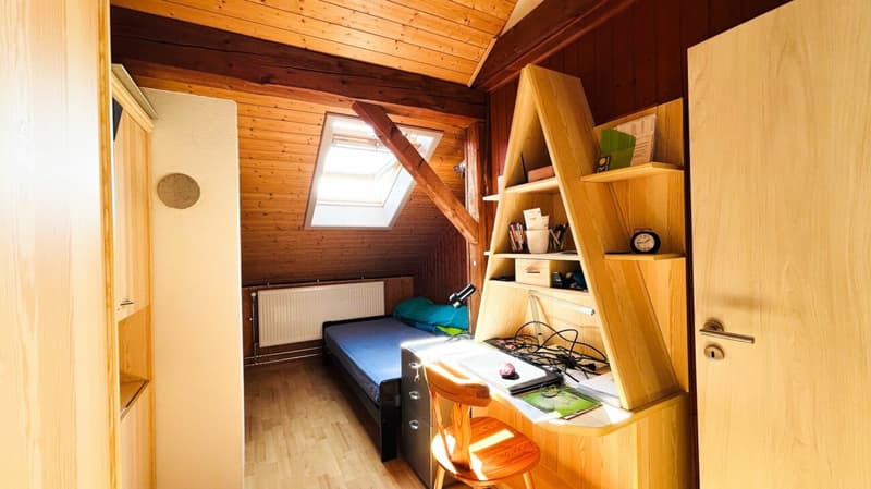 2ème appartement, 2ème étage