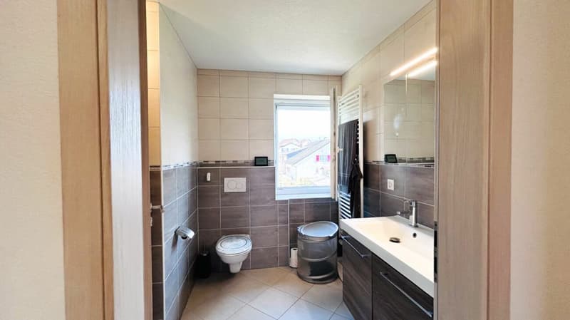 2ème appartement, 2ème étage