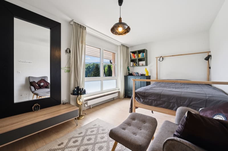 Maison unifamiliale moderne de 6,5 pièces avec vue panoramique impressionnante (13)