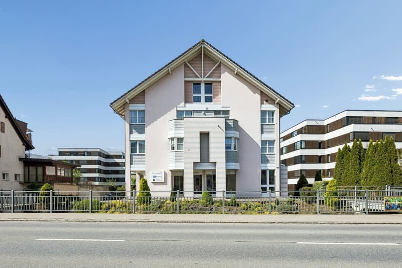 Central retail space 128 m² in Dagmersellen - attractive purchase (1)