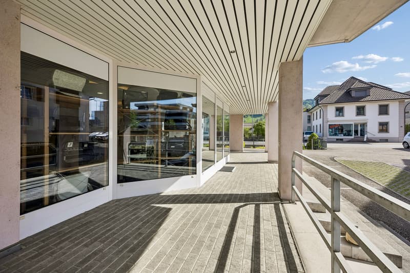 Central retail space 128 m² in Dagmersellen - attractive purchase (12)