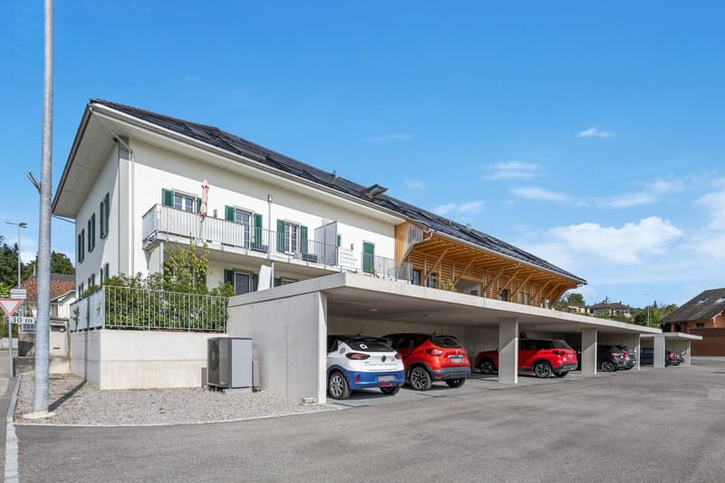 Modern 3.5-room apartment with 18 m² balcony in Bollodingen (13)