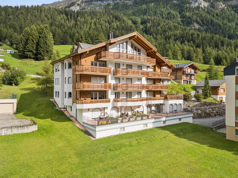 Your Alpine Retreat: 4.5-Room Residence in Leukerbad (2)