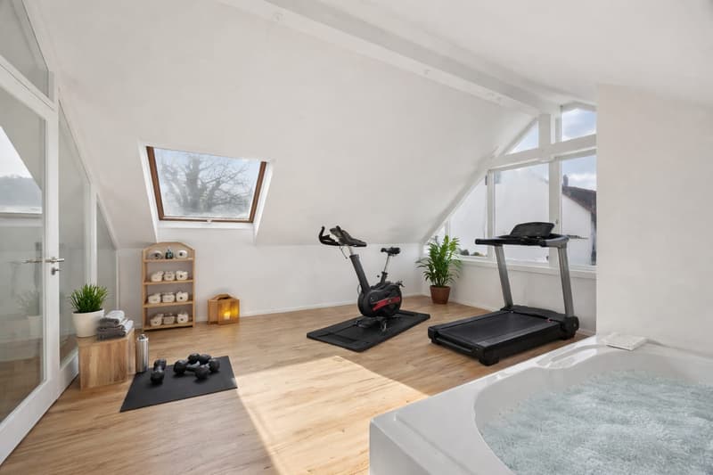 Your new home: quiet location, spacious and full of possibilities! (8)