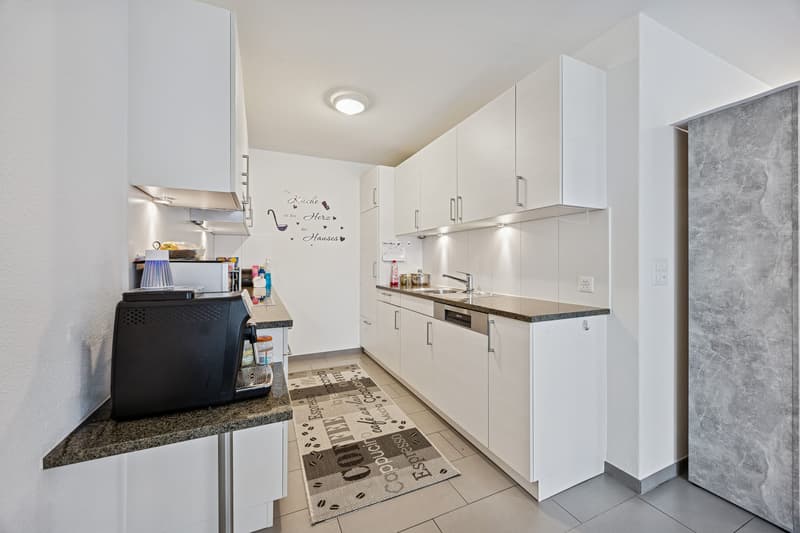 Bright 3.5-room apartment with 19 m² balcony in Trimbach for sale (10)