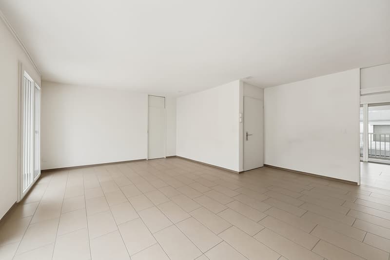 4.5-Room Attic Apartment with Large Roof Terrace! (13)