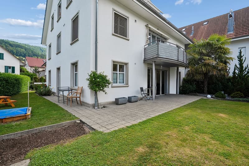 Garden apartment with single-family house feeling 260 m² private garden (12)