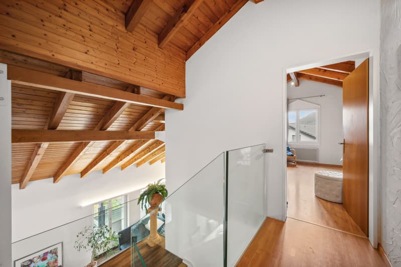 Exclusive living with a view: single-family house with annex (10)