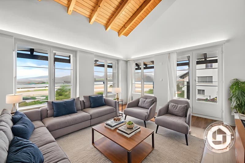 Exclusive living with a view: single-family house with annex (7)