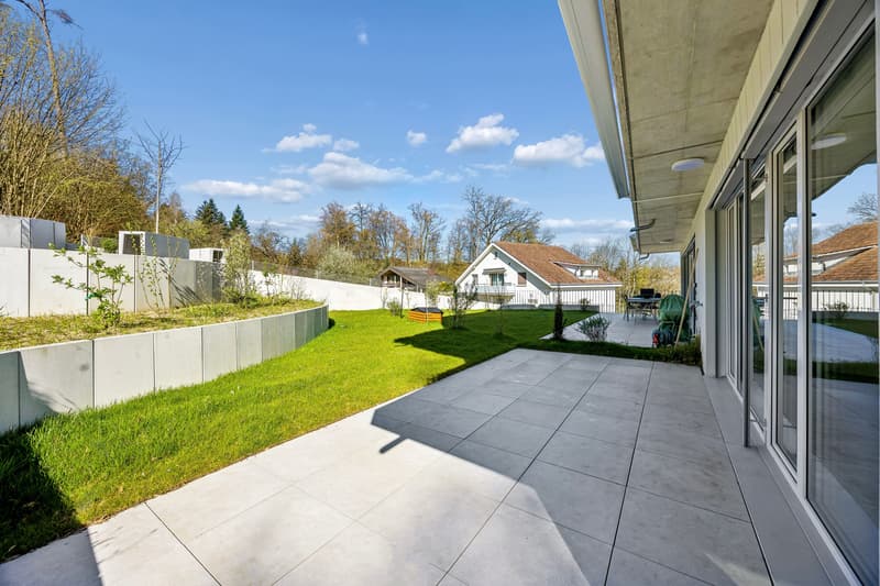 2.5-Zi.-Gartenwohnung mit grosser Terrasse in Neuenhof (2)