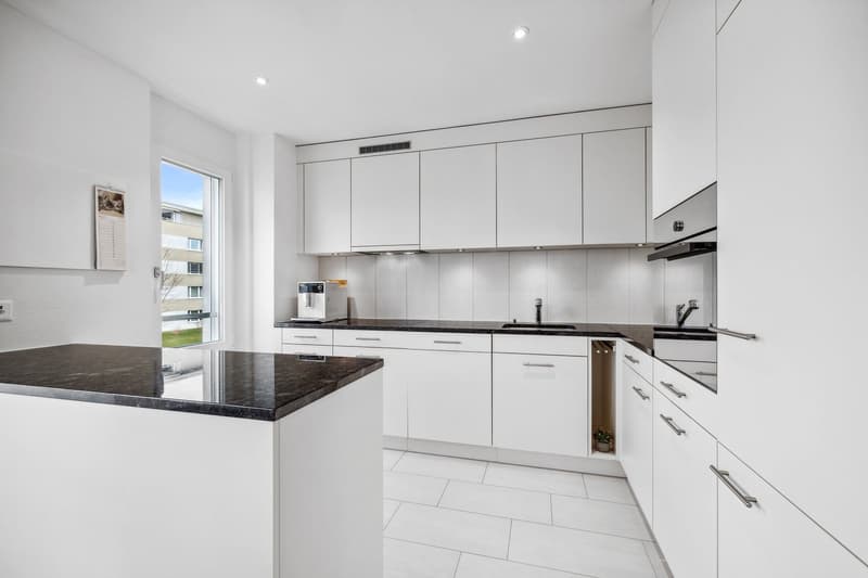 5.5-room apartment in Oberentfelden - modern with large balcony (3)
