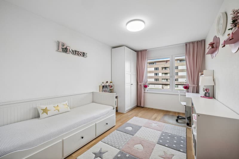 5.5-room apartment in Oberentfelden - modern with large balcony (4)