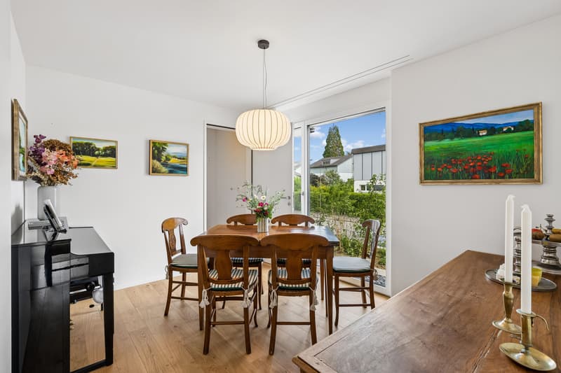Vivere come in una casa unifamiliare, 4,5 locali con giardino privato enorme (10)