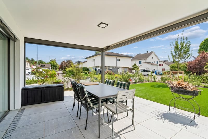 Vivere come in una casa unifamiliare, 4,5 locali con giardino privato enorme (12)