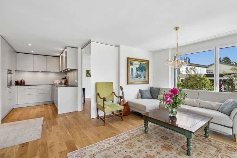 Vivere come in una casa unifamiliare, 4,5 locali con giardino privato enorme (4)