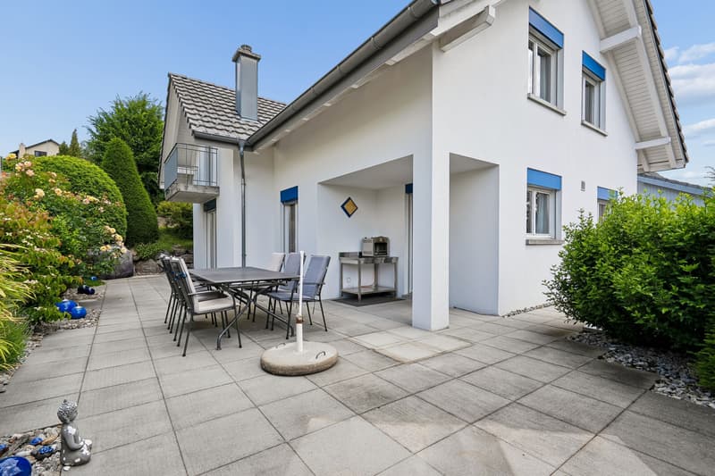 Move in and feel at home in this well-maintained 5.5-room single-family house (11)