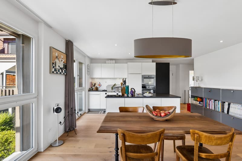 Staufen: Moderne 4.5-Zi.-Wohnung mit grossem Balkon, ruhig (2)