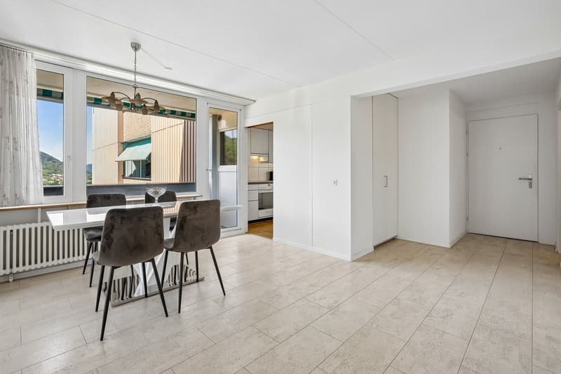 Vivre au-dessus des toits de Baden - Appartement exclusif 2.5 pièces avec vue lointaine (6)