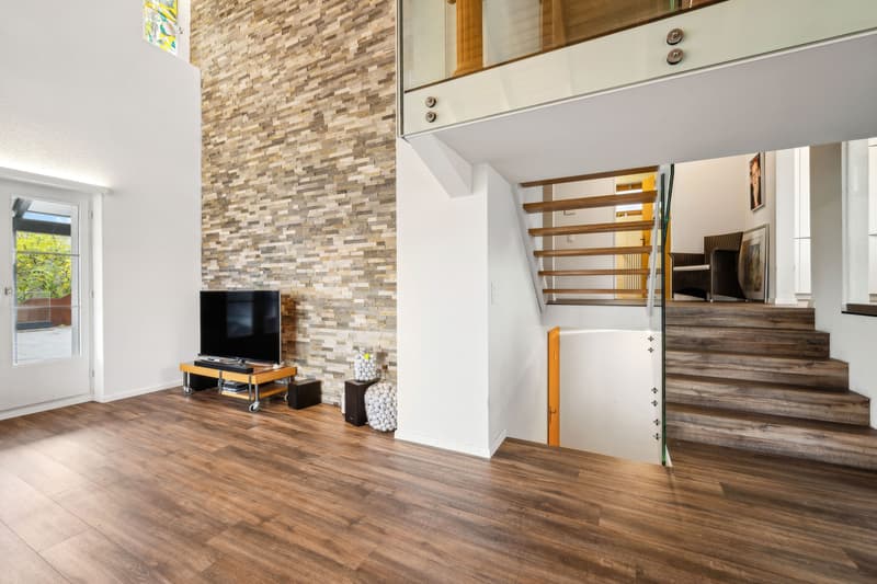 Exklusives Wohnen mit Aussicht: Einfamilienhaus mit Einliegerwohnung (6)