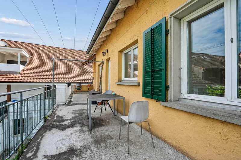 Zentrales Wohn- & Geschäftshaus mit Terrasse in Frick (4)