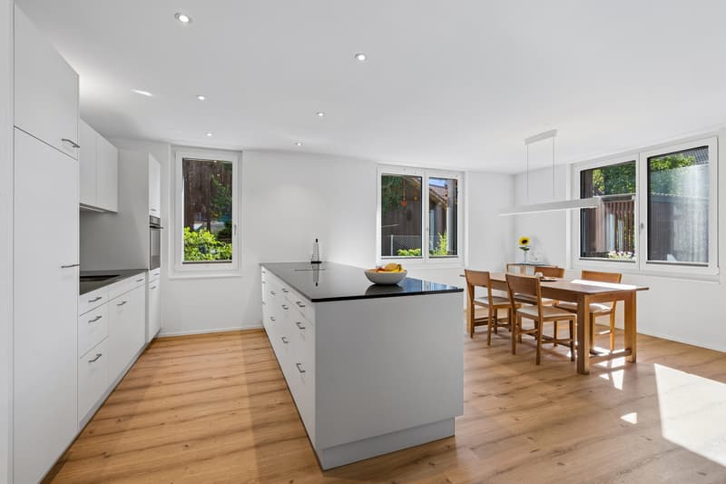 Zentral, ruhig und lichtdurchflutet - Ihr neues Zuhause im Herzen von Hettlingen (7)