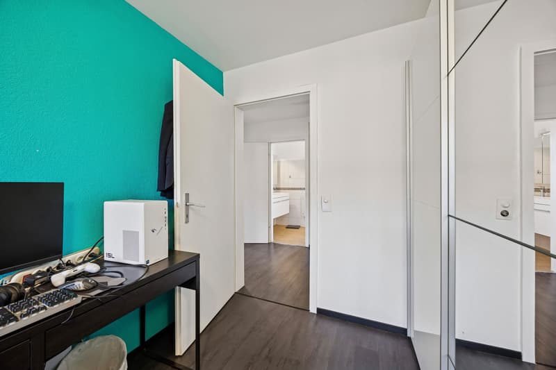 Stilvoll renoviertes 5.5-Zimmer-Reihenhaus mit 166 m² Wohnkomfort und grosser Terrasse (11)