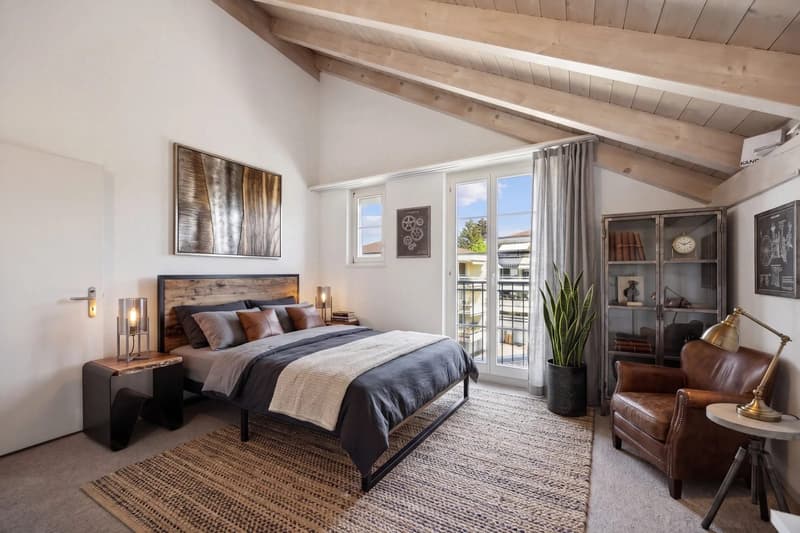 Allein unter dem Dach - 4½ Zimmer mit offenem Dachstuhl, Terrasse und Weitsicht (11)