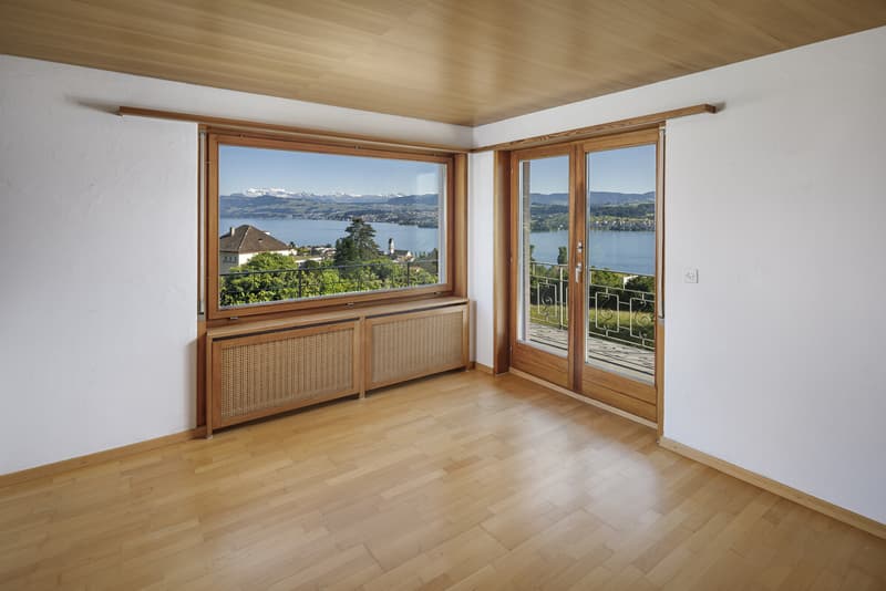 PANORAMAGRUNDSTÜCK AM ZÜRICHSEE (2)