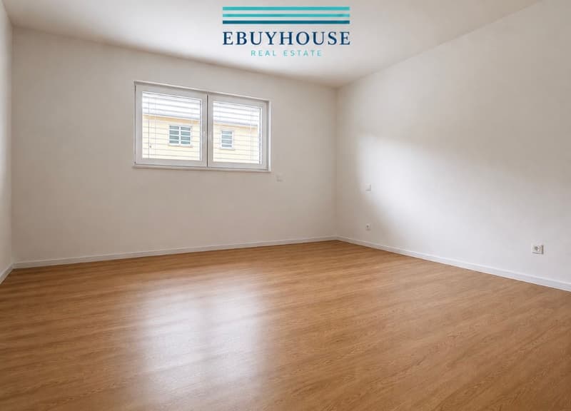 Wohnung mit großer Glas-Livingzone (10)
