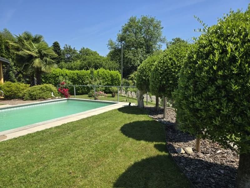 Exklusive Villa mit Pool und Garten im Herzen von Lugano - Pura (3)