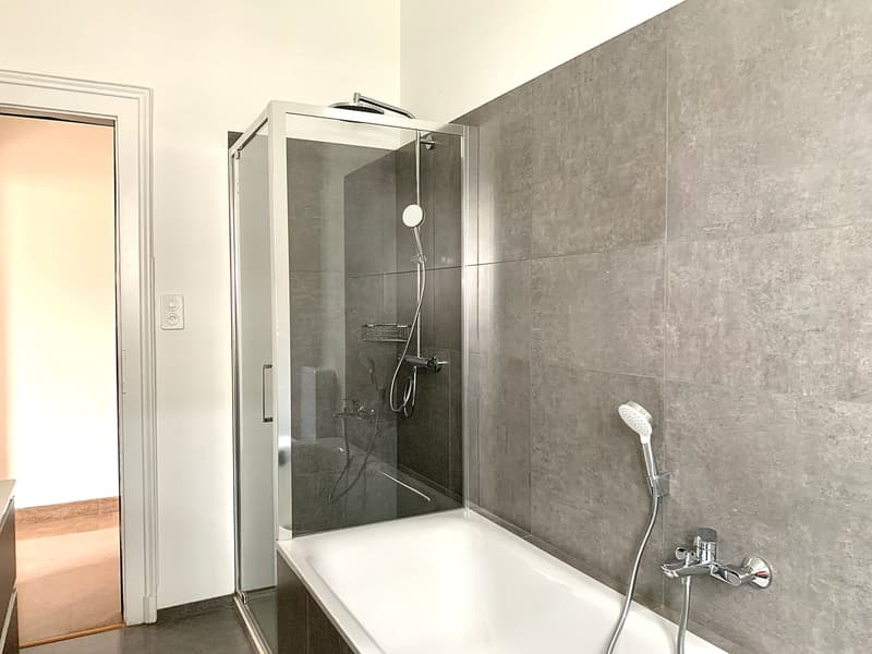 Appartamento elegante di 4,5 locali in centro a Lugano (11)