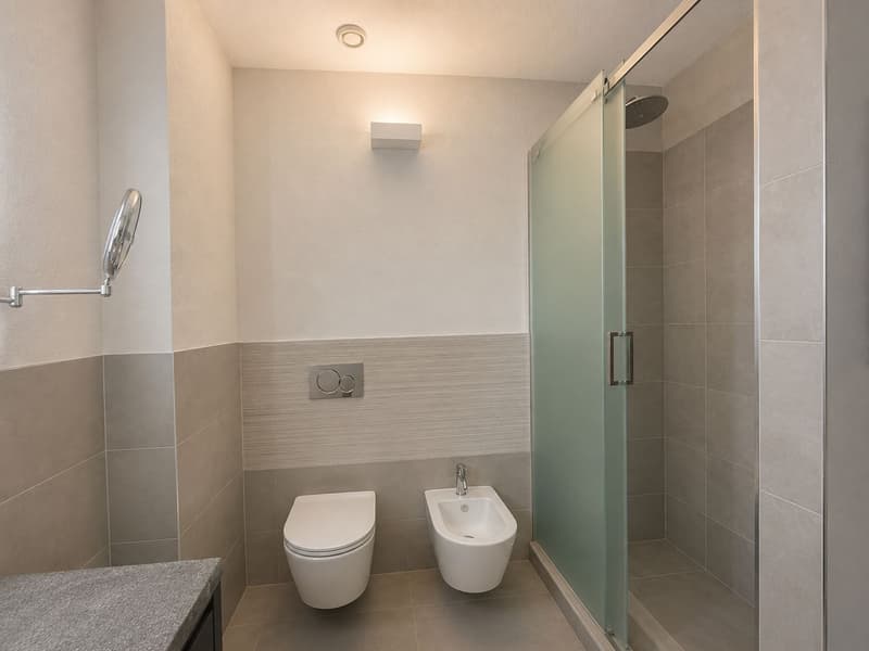 4.5-room apartment with lake view in Lugano Loretto (14)
