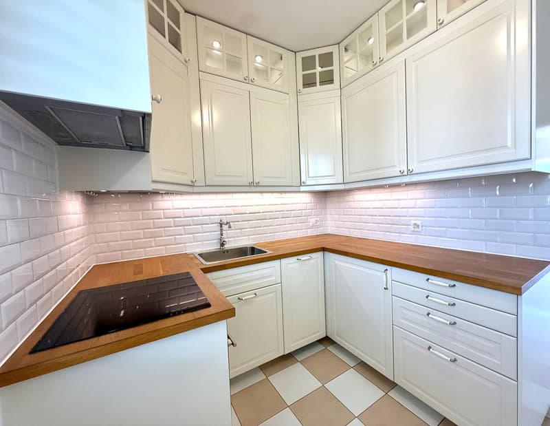Appartement de 4,5 pièces dans le quartier de la gare à Lugano avec vue sur le lac (7)