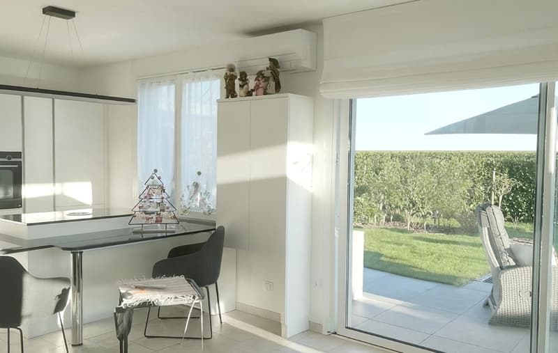 Appartamento 3,5 locali con ampia terrazza e giardino (3)