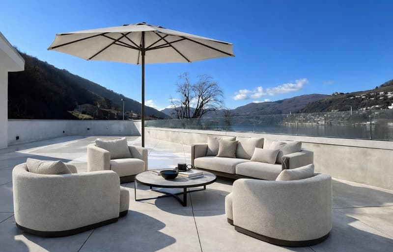 Villa di design in posizione unica con vista lago mozzafiato e darsena (4)