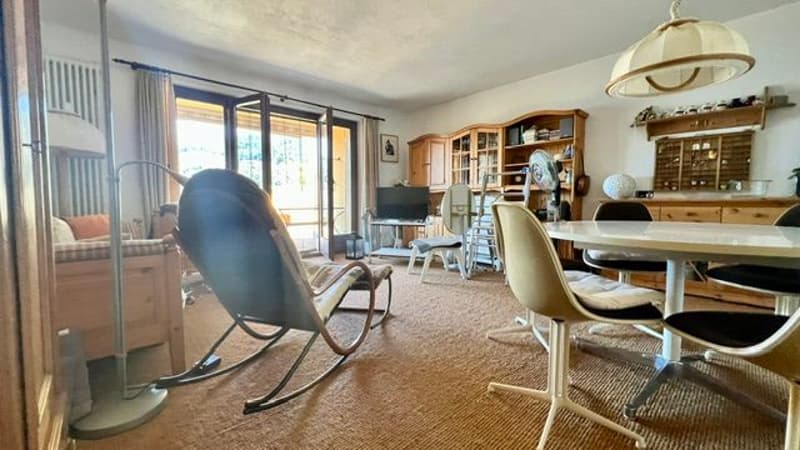 Appartamento con terrazza panoramica piscina e splendida vista lago (6)