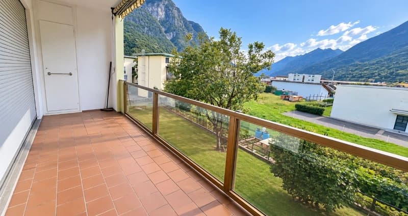 Appartamento con terrazza panoramica e vista aperta (11)