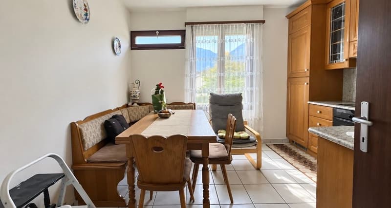 Appartamento con terrazza panoramica e vista aperta (4)