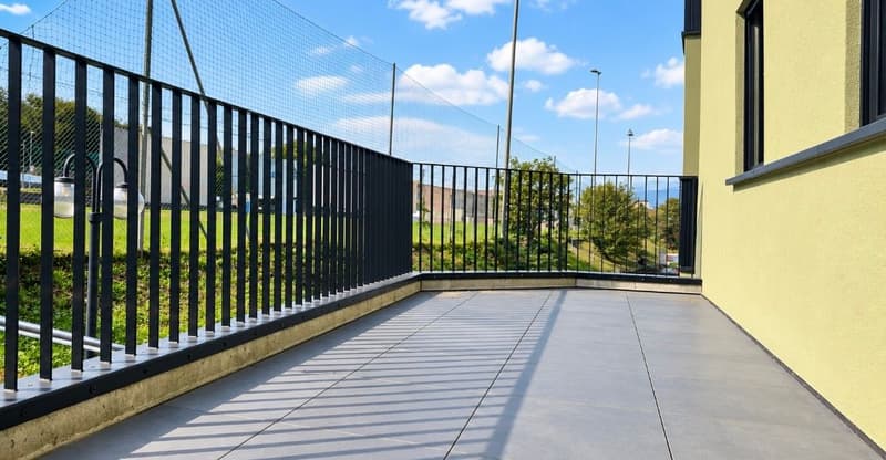 Nuovo appartamento con terrazza in tranquilla zona residenziale (8)